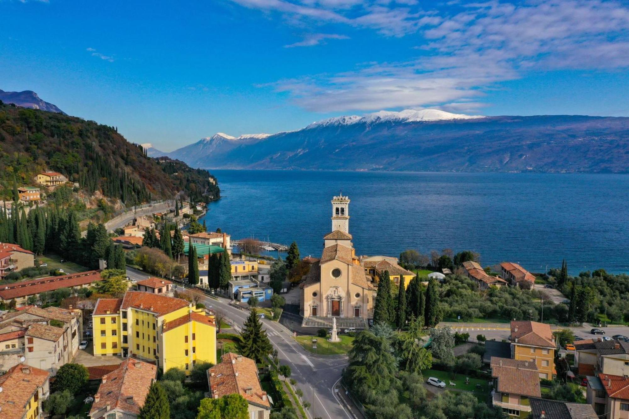 Al Peveri - Private Parking & Near Lake - Happy Rentals Toscolano Maderno Exterior photo